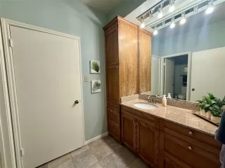 Photo #6: 10105790 Listing