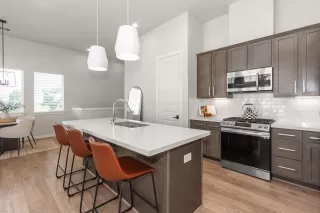 Photo #4: 10147835 Listing 