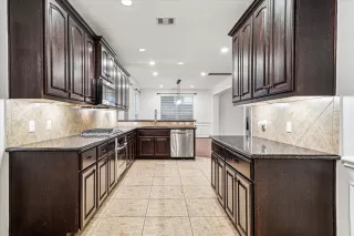 Photo #6: 10169043 Listing 