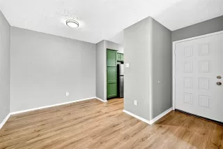 Photo #2: 10186004 Listing 