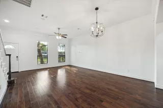 Photo #3: 10197099 Listing 