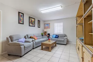 Photo #5: 10397632 Listing 