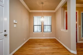 Photo #5: 10499117 Listing 