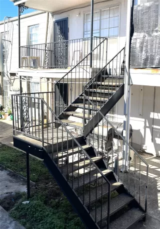 Photo #2: 10526019 Listing