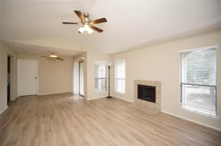 Photo #2: 10527568 Listing 