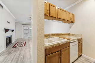 Photo #4: 10551816 Listing 