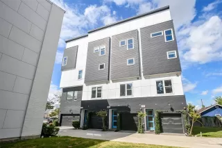 Photo #5: 10687825 Listing