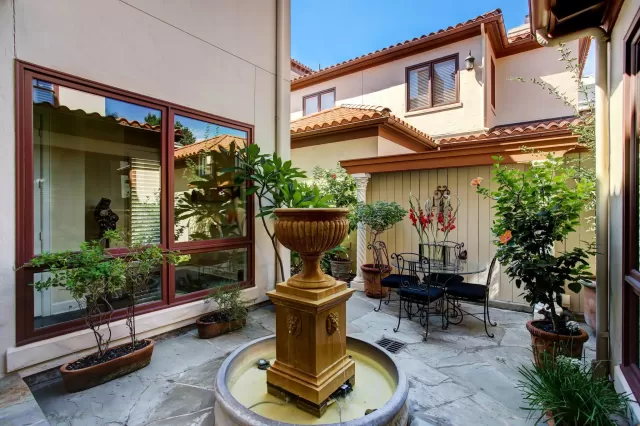 MLS: 10696251 Condo For Sale