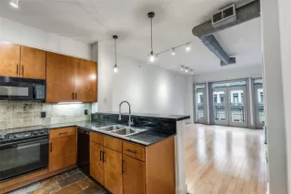 Photo #2: 10760370 Listing 