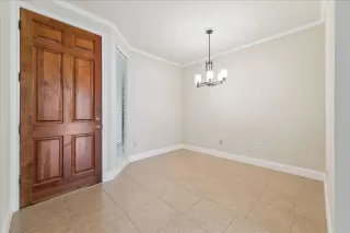 Photo #5: 10781093 Listing 