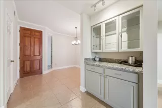 Photo #6: 10781093 Listing 