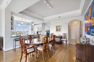 Photo #3: 10969871 Listing