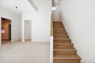 Photo #4: 11203252 Listing