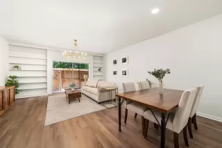 Photo #4: 11248958 Listing