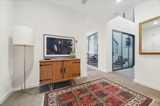 Photo #1: 11384998 Listing 