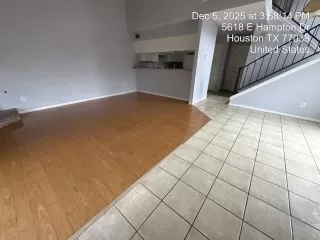 Photo #5: 11433622 Listing