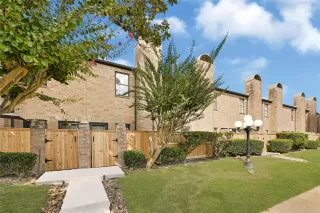 Photo #1: 11440389 Listing