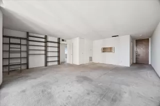 Photo #2: 11481037 Listing