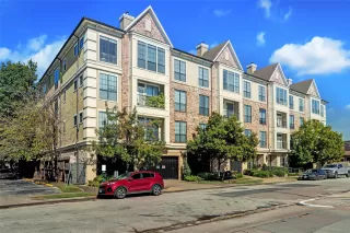 More Details about MLS # 11598218 : 2120 KIPLING STREET # 406