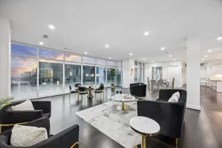 Photo #5: 11704551 Listing 