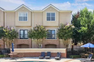 Photo #3: 11817443 Listing