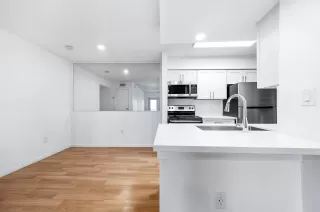 Photo #5: 11921353 Listing 