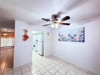 Photo #1: 12111172 Listing