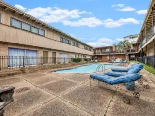 Photo #4: 12710340 Listing 