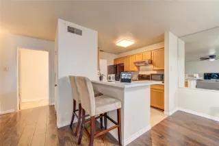 Photo #5: 13074315 Listing 