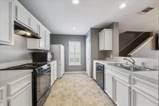 Photo #4: 13307369 Listing 