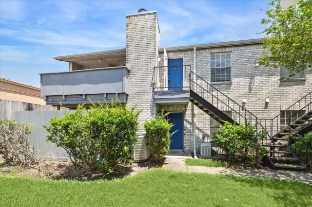 MLS: 13363863 Condo For Sale