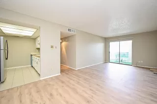 Photo #3: 13367271 Listing