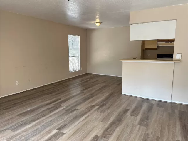 MLS: 13576697 Condo For Sale