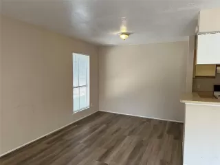 Photo #2: 13576697 Listing 