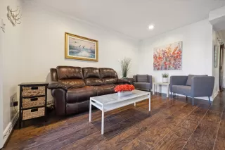 Photo #3: 13595307 Listing