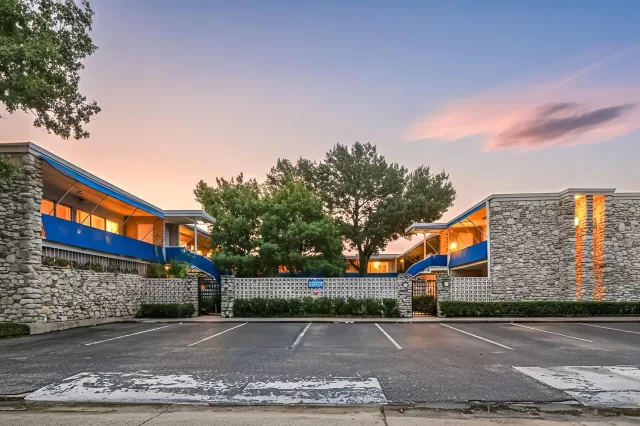 MLS: 13666705 Condo For Sale