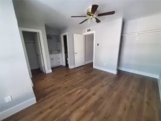 Photo #3: 13678849 Listing