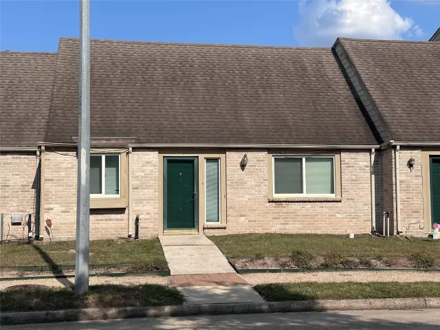 MLS: 13794354 Condo For Sale