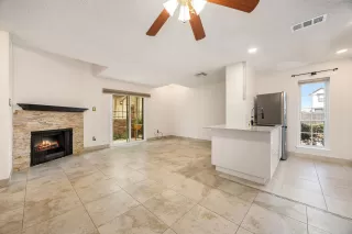 Photo #3: 13861283 Listing