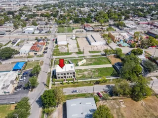 Photo #6: 13914575 Listing