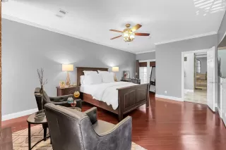 Photo #4: 14193463 Listing 