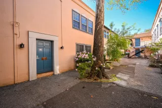 Photo #2: 14219466 Listing