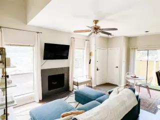 Photo #1: 14274906 Listing