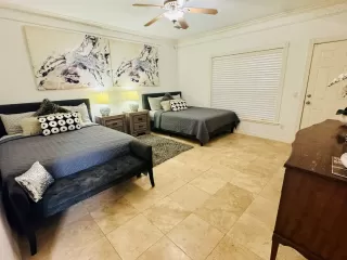 Photo #1: 14281287 Listing