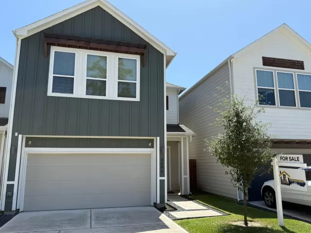 MLS: 14338026 Condo For Sale