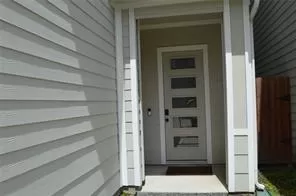 Photo #3: 14338026 Listing