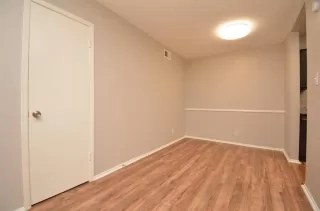 Photo #4: 14499529 Listing 