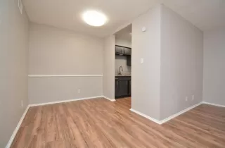 Photo #5: 14499529 Listing 