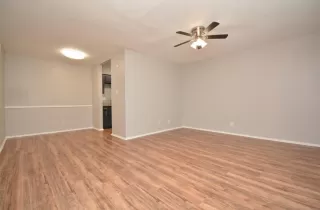 Photo #6: 14499529 Listing 