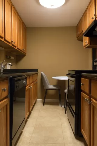 Photo #3: 14533992 Listing